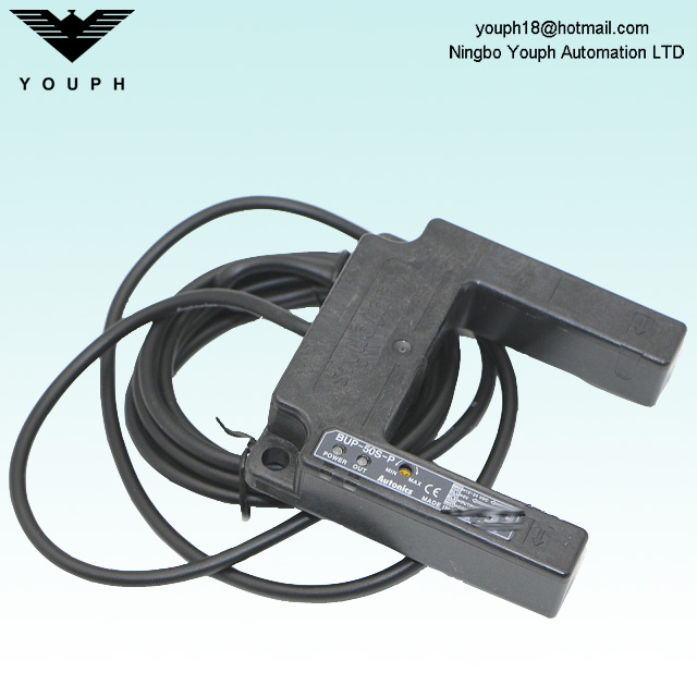 Autonics BUP-50S-P PNP Open IP66 Sensor fotoeléctrico de haz estándar IEC en forma de U