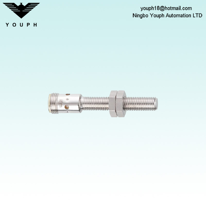 IFM IEC200 IEK3002BBPKG/AM/US-104 Sensor inductivo de metal completo