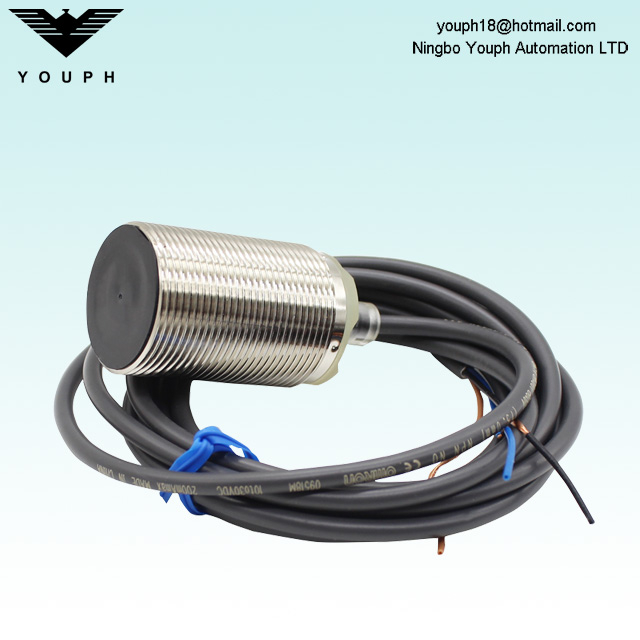 Omron E2B-M30KN20 E2B-M30-KS15-WZ-C1 Sensor de proximidad
