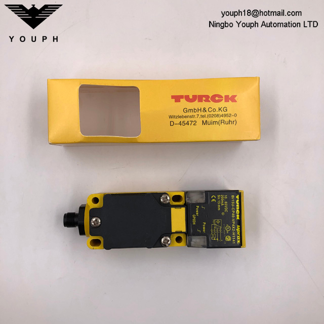 Turck BI15U-CP40-VP4X2-H1141 D-45472 Sensor
