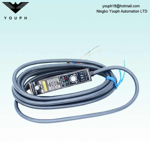 Omron E3C-JC4P Sensor fotoeléctrico separado por amplificador compacto
