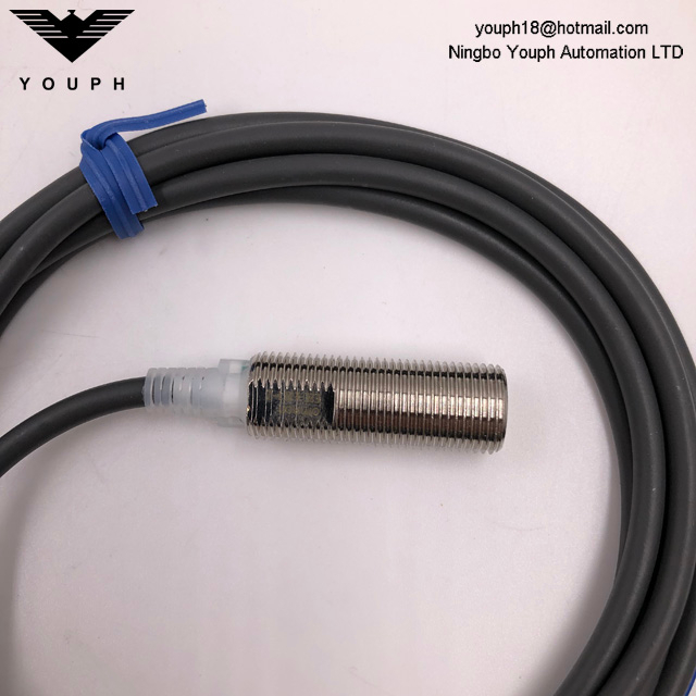 Omron E2E-X2E1-Z E2E Next Series Sensor de proximidad
