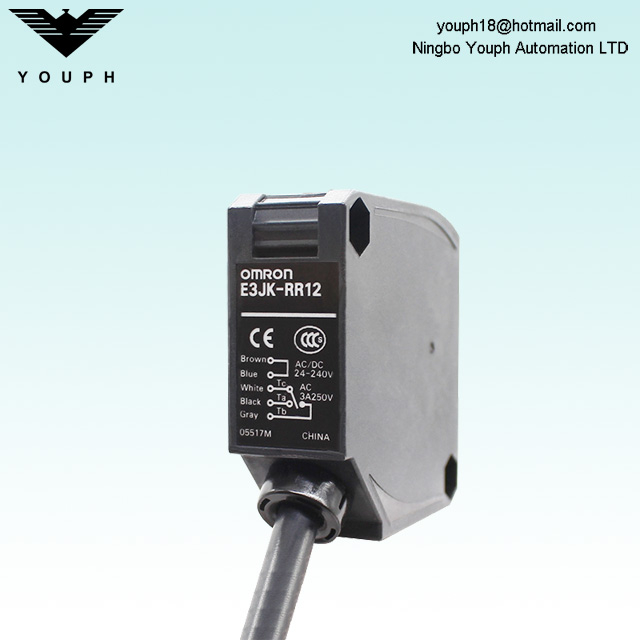 Omron E3JK-RR12 Sensor fotoeléctrico retro-reflectante