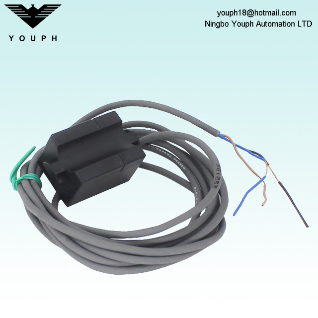 Omron E2K-L13MC1 E2K-L26MC1 Sensor de nivel capacitivo