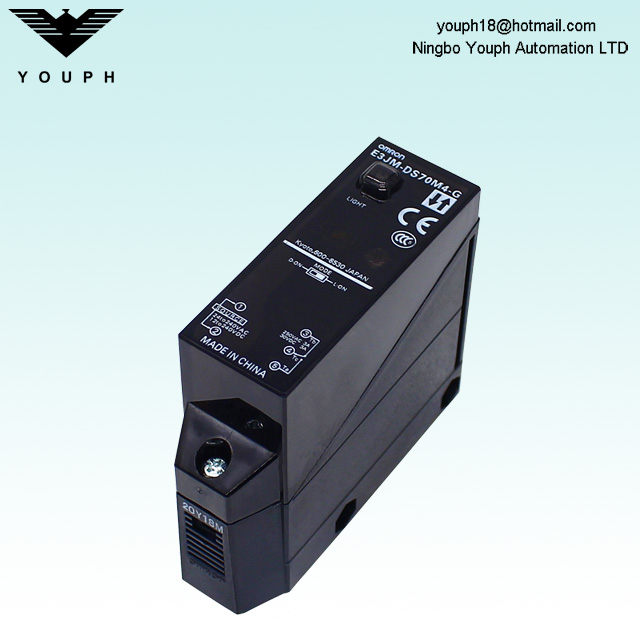 Omron E3JM-DS70M4-G sensor fotoeléctrico